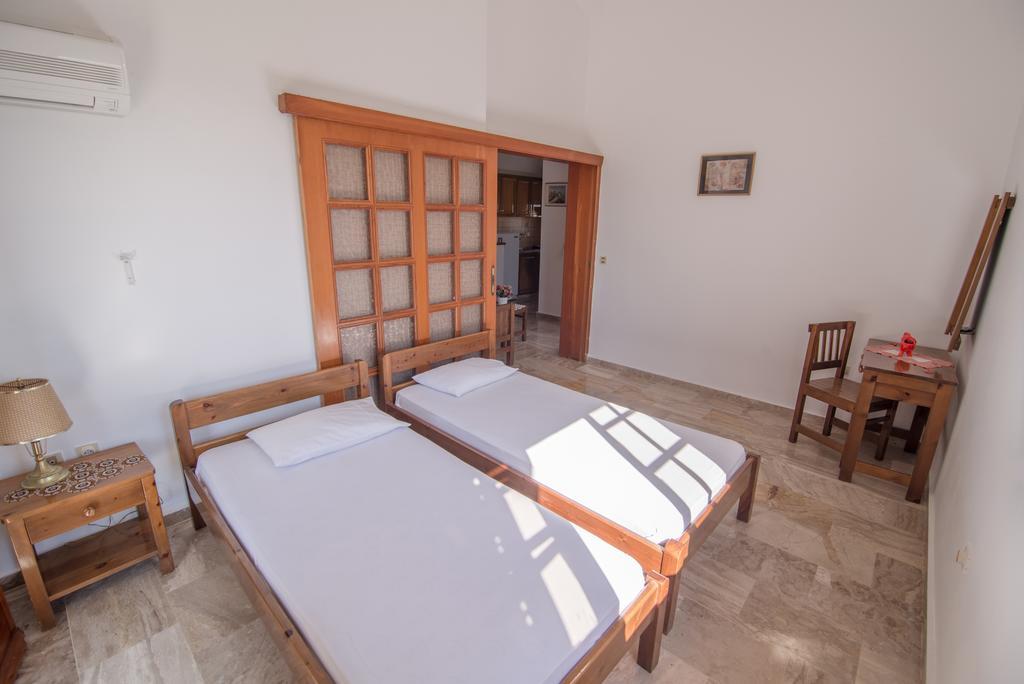 Maria Parameriti Apartments Порос Екстер'єр фото