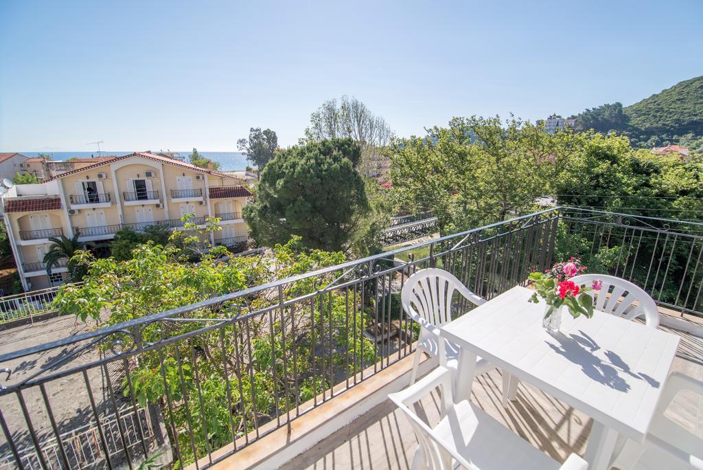 Maria Parameriti Apartments Порос Екстер'єр фото