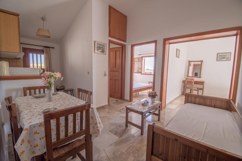 Maria Parameriti Apartments Порос Екстер'єр фото